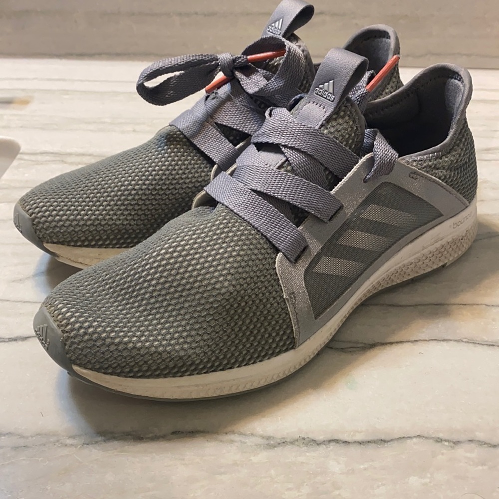 Adidas edge lux. Size 10. Worn 2x's.